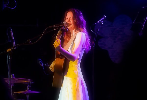 Kate Stephenson, Nashville singer songwriter